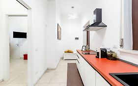 Gerardo Apartments